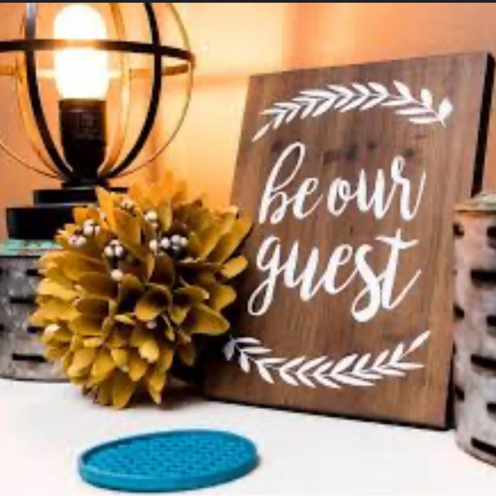 “Be Our Guest” Wooden Sign – Tabletop Decor